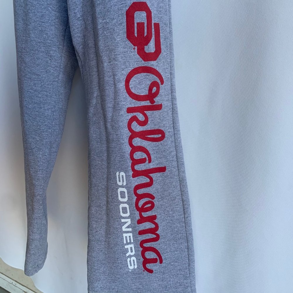 Oklahoma Sooners Gildan sweatpants sz M Heavyblend